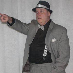 Meet your Posher, Jonathan